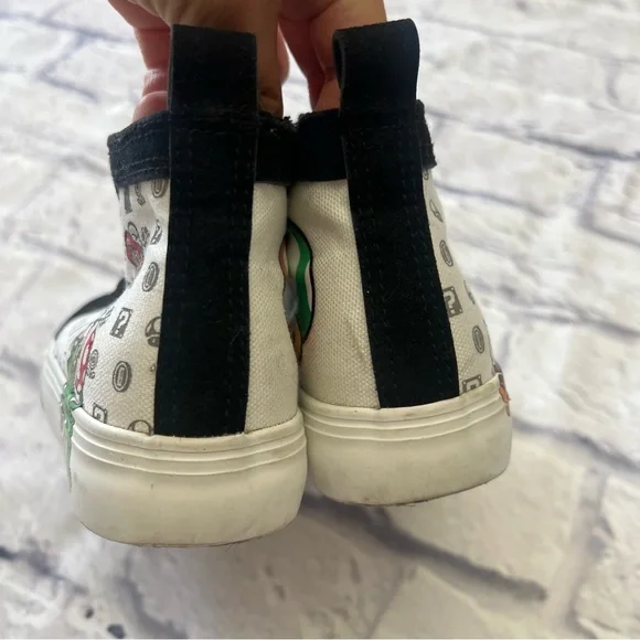 Mario Kart Boys’ High Top Sneakers,‎ Sizes 12 - Picture 6 of 17